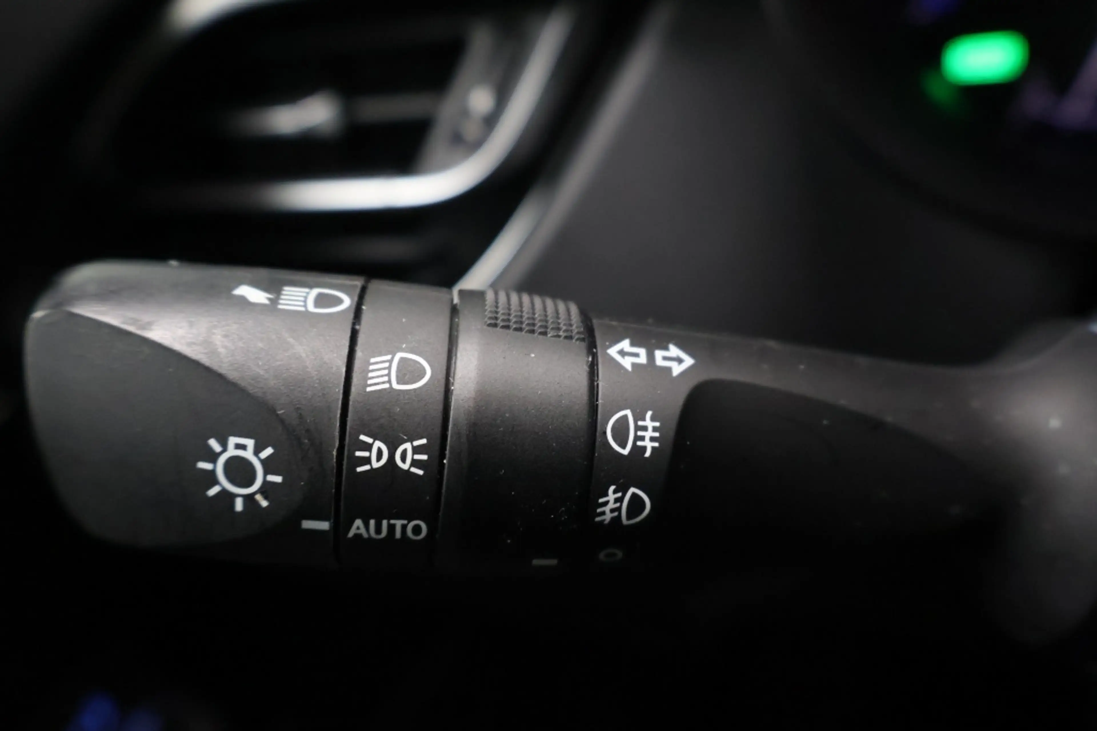 Toyota C-HR 2.0 Hybrid Dynamic | All-season banden | Origineel — photo 13