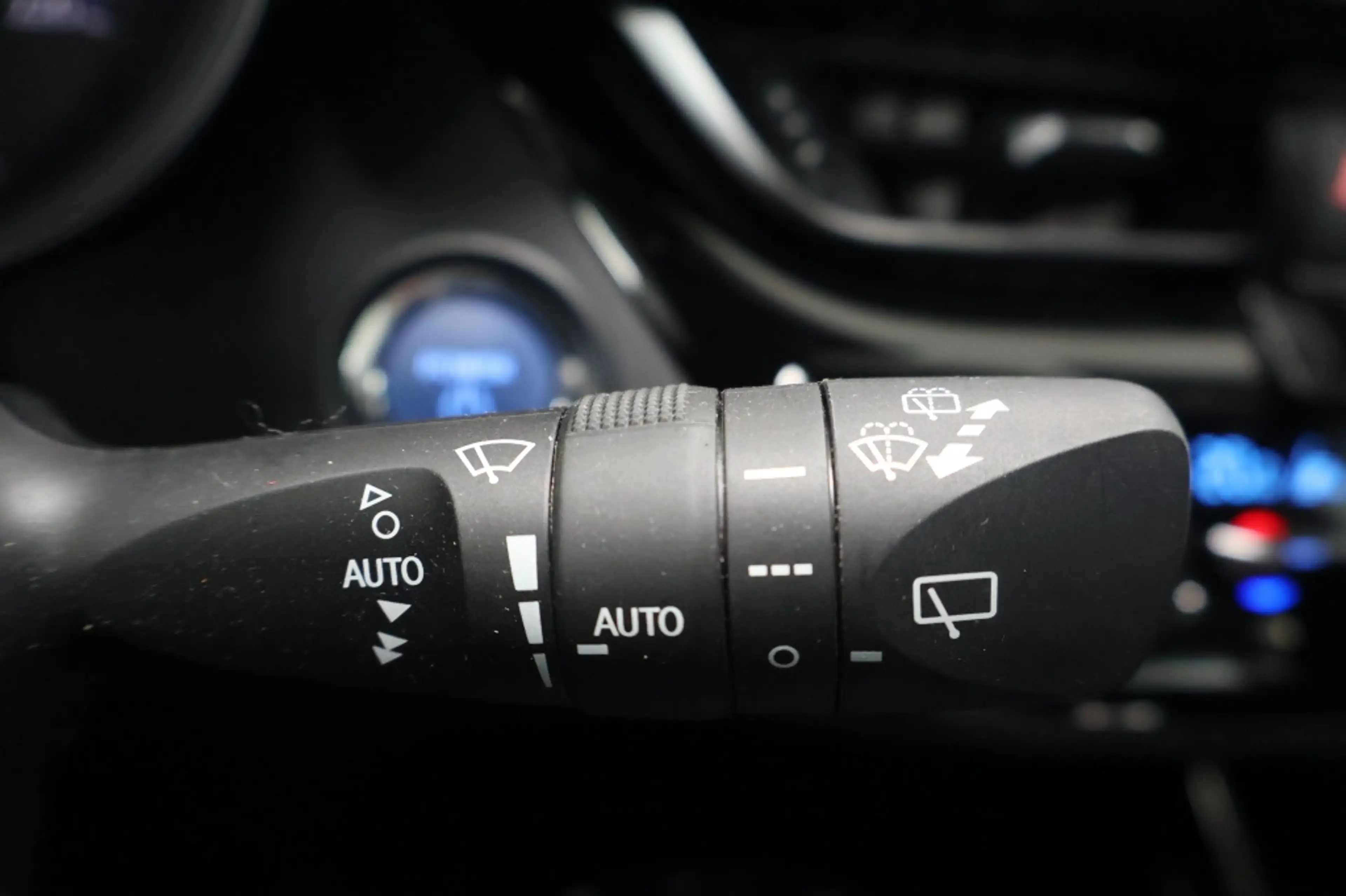 Toyota C-HR 2.0 Hybrid Dynamic | All-season banden | Origineel — photo 14