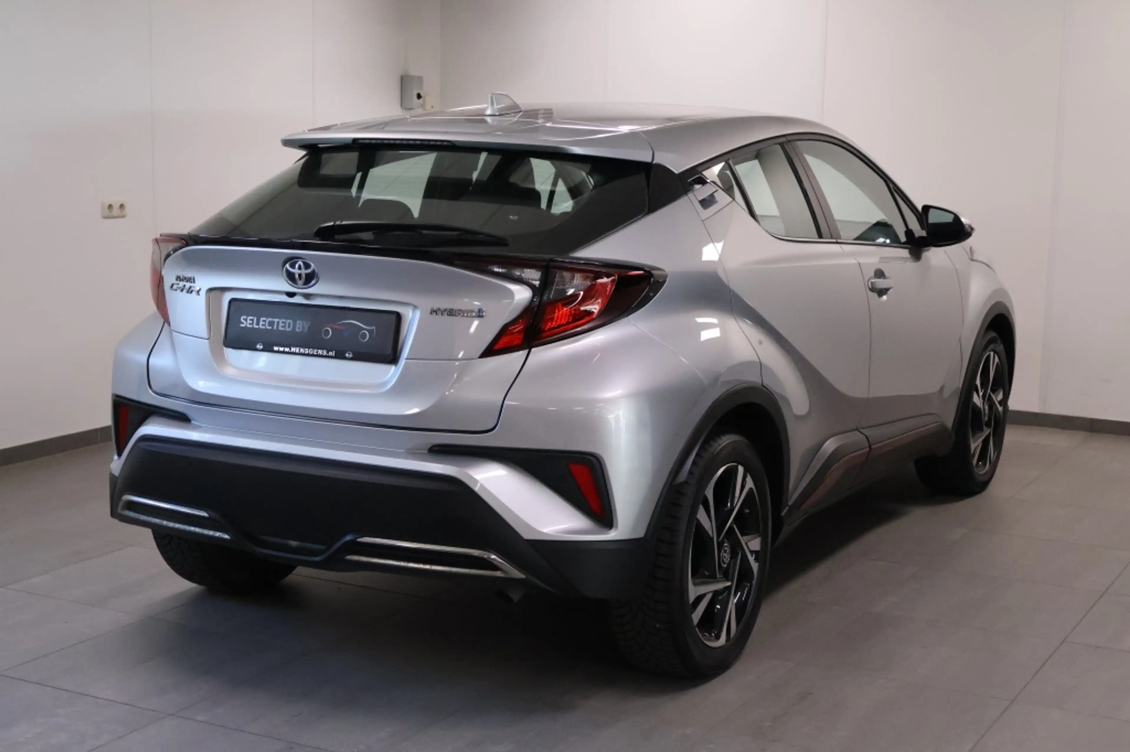 Toyota C-HR 2.0 Hybrid Dynamic | All-season banden | Origineel — photo 3