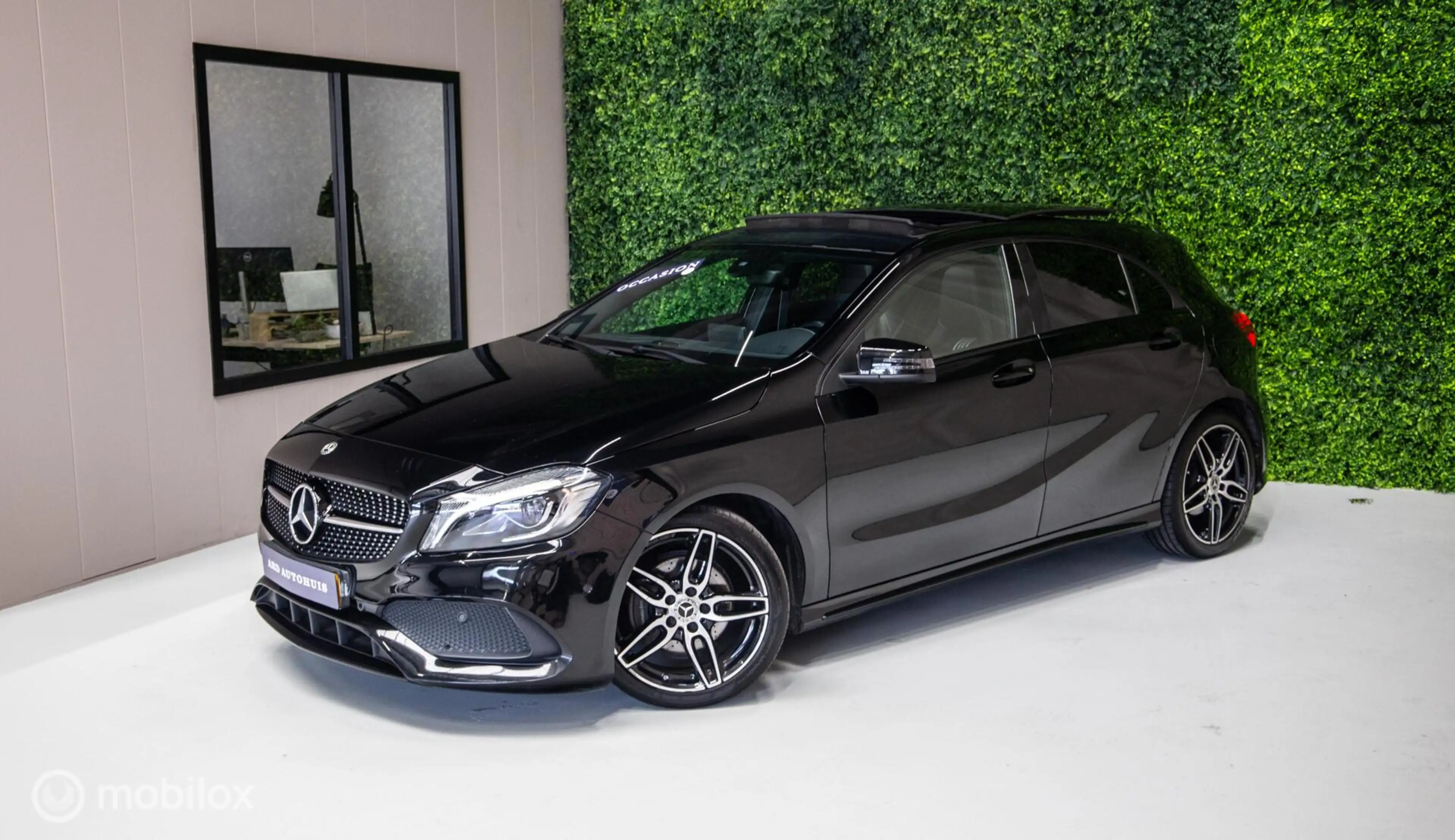 Mercedes-Benz A 200 Motorsport Ed.|Pano|AMG|Sfeerv.|Stoelv — photo 3