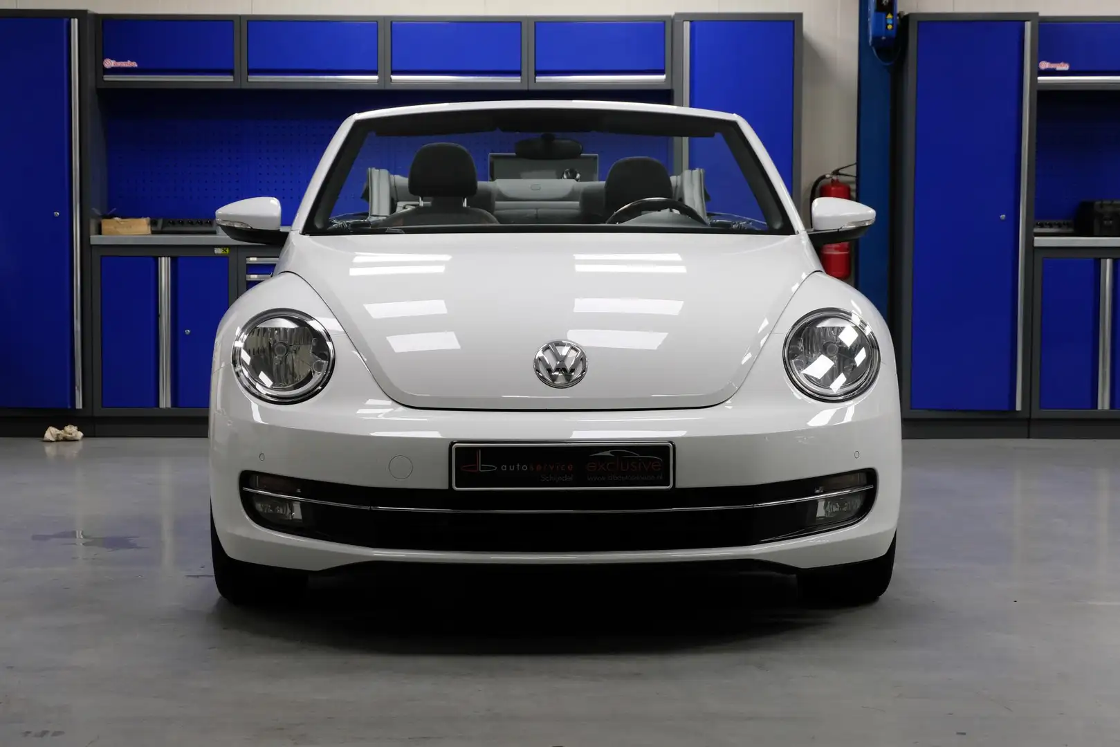 Volkswagen Beetle Cabriolet 1.2 TSI Allstar Navi Clima Half leder Ca Blanc - 2