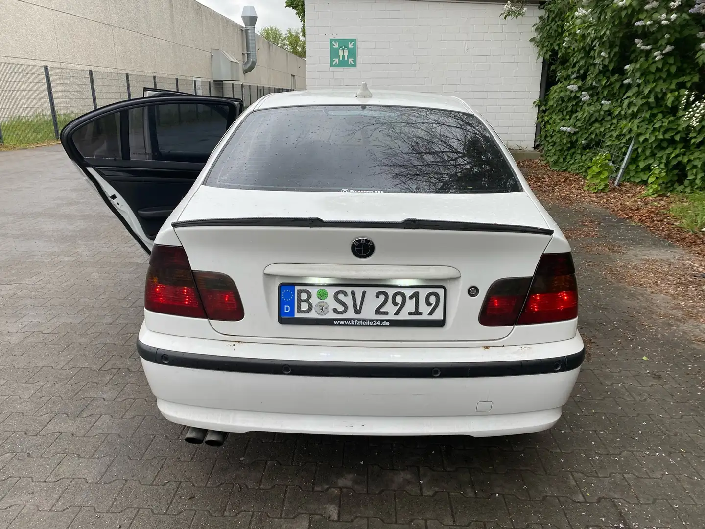 BMW 320 320i Edition Sport Weiß - 2