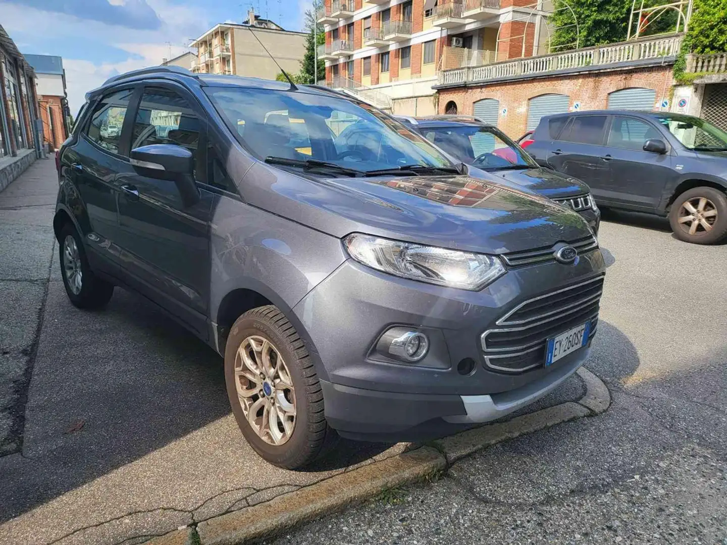 Ford EcoSport 1.5 TDCi 90 CV Plus Grigio - 1