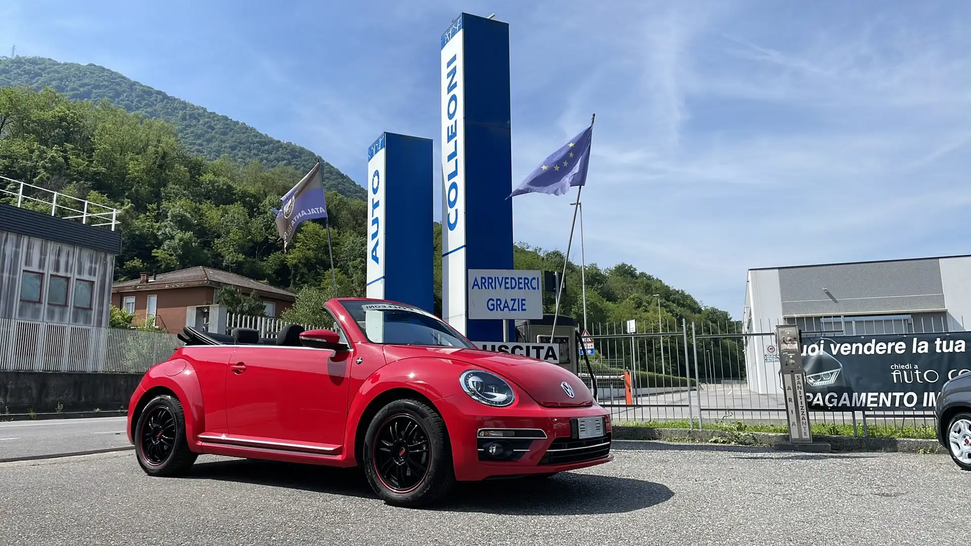 Volkswagen Maggiolino Cabrio 1.2 tsi Dsg Design 105cv Rojo - 1