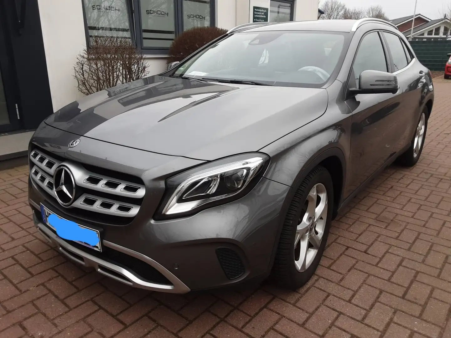 Mercedes-Benz GLA 200 GLA Grau - 2