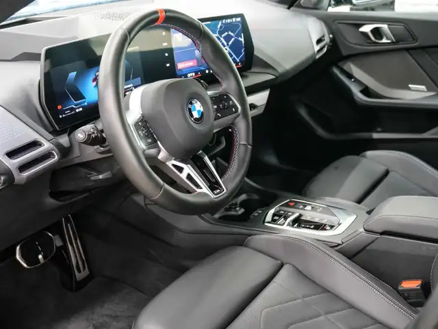 BMW 2 Series view 8