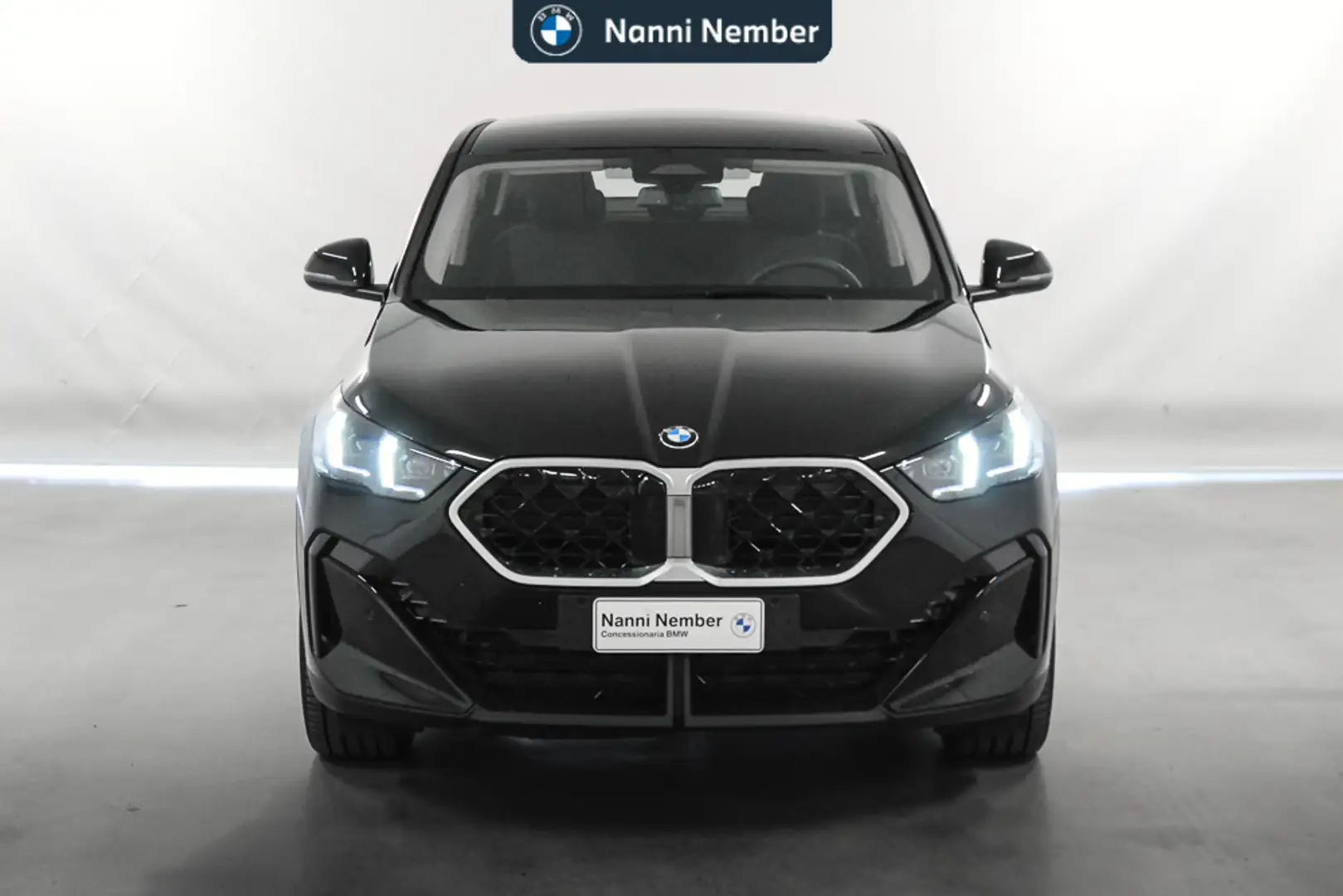 BMW X2 sDrive 18d Nero - 2