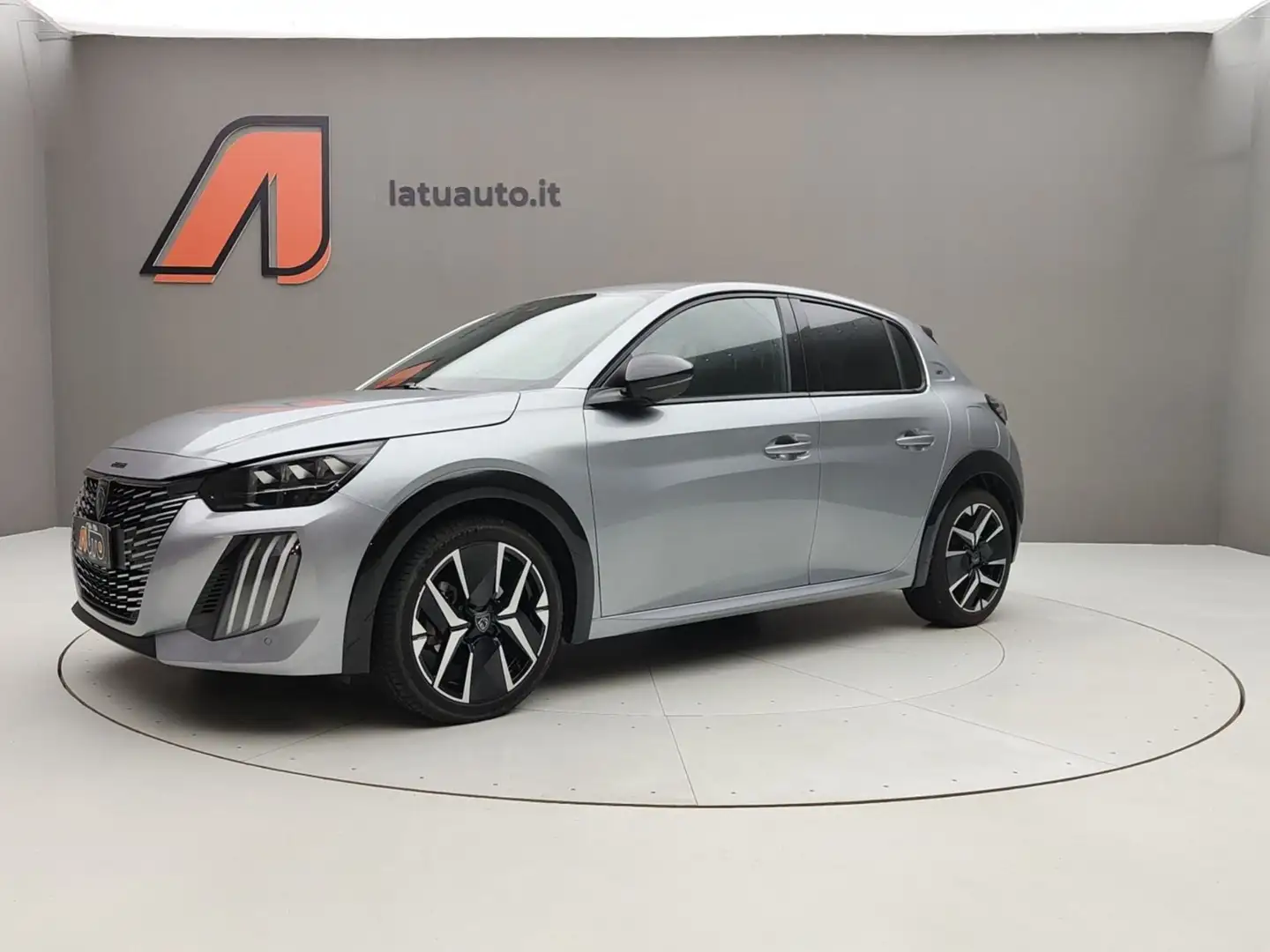 Peugeot 208 1.2 PURETECH 100CV GT Grau - 2