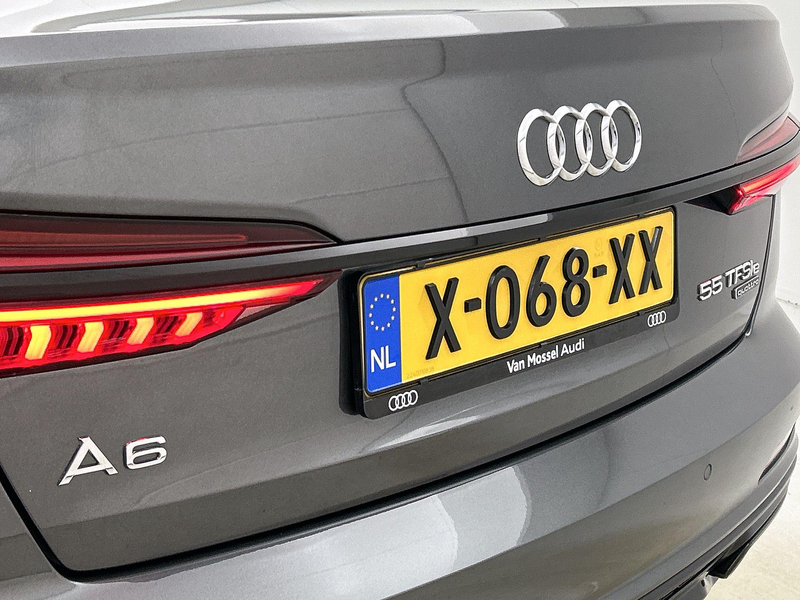 Audi A6 Limousine 55 TFSI e quattro Pro Line S Competition — photo 10