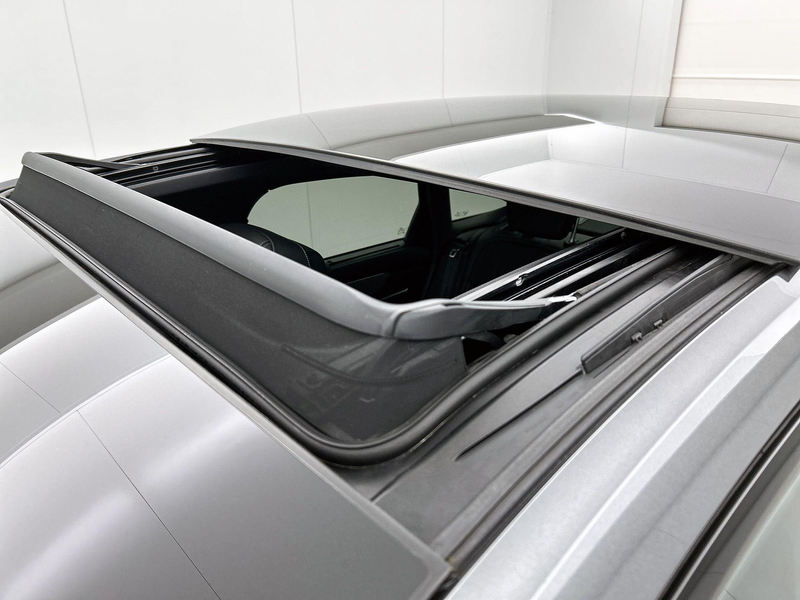 Audi A6 Limousine 55 TFSI e quattro Pro Line S Competition — photo 7