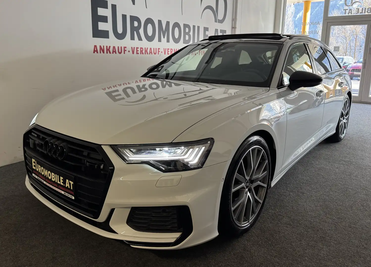 Audi A6 55 TFSI e Quattro Sport S-LINE*AHK*PANO*RFK*20ZOLL Weiß - 1