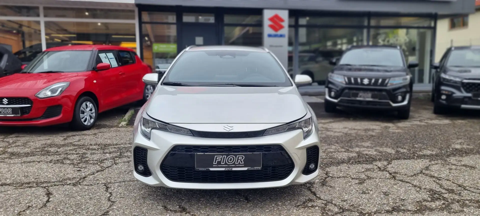 Suzuki Swace Shine Silber - 2