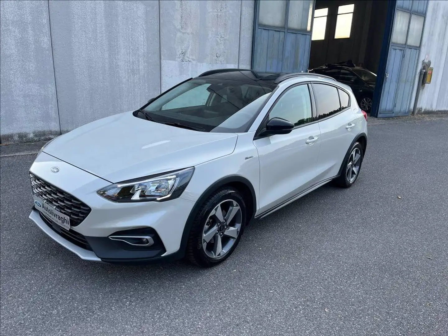 Ford Focus Active 1.0 ecoboost s&s 125cv Bianco - 1