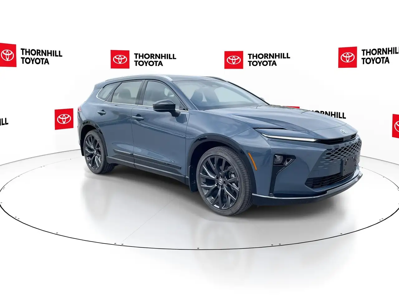 Toyota Crown снимка Toyota Crown