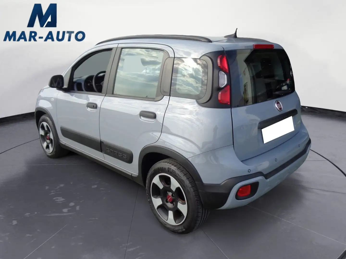 Fiat Panda Panda Cross 1.0 FireFly S&S Hybrid Grau - 2