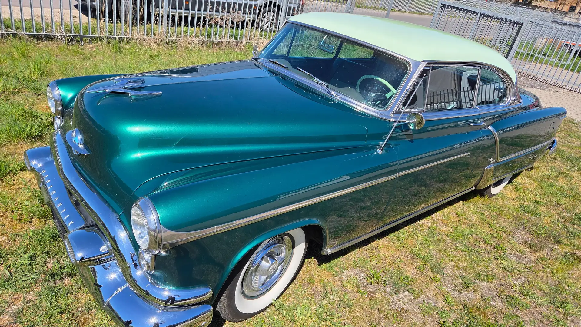 Oldsmobile Sonstige 88 - Ninety-Eight V8 Grün - 1