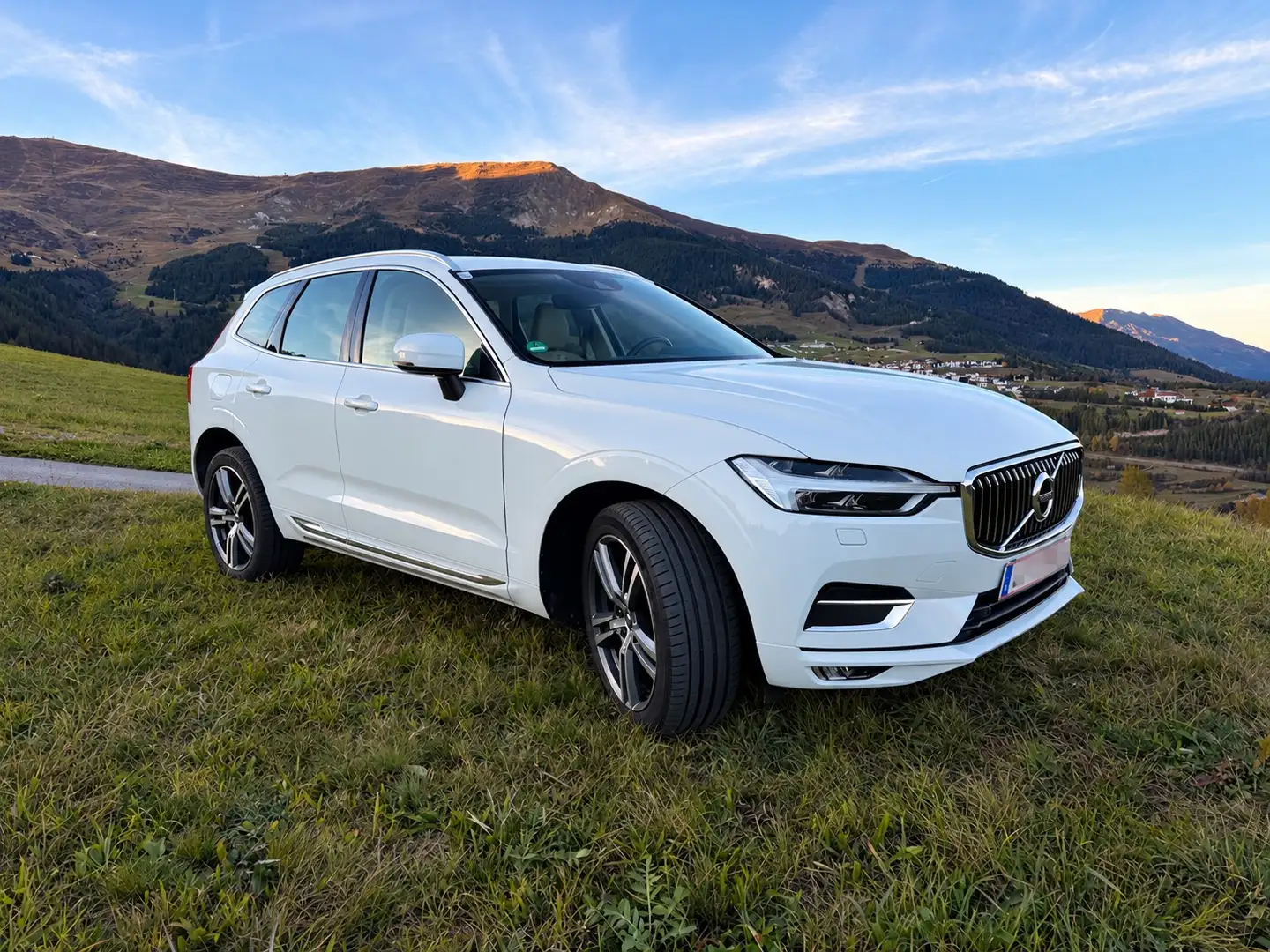 Volvo XC60 D5 Inscription AWD Geartronic - 2