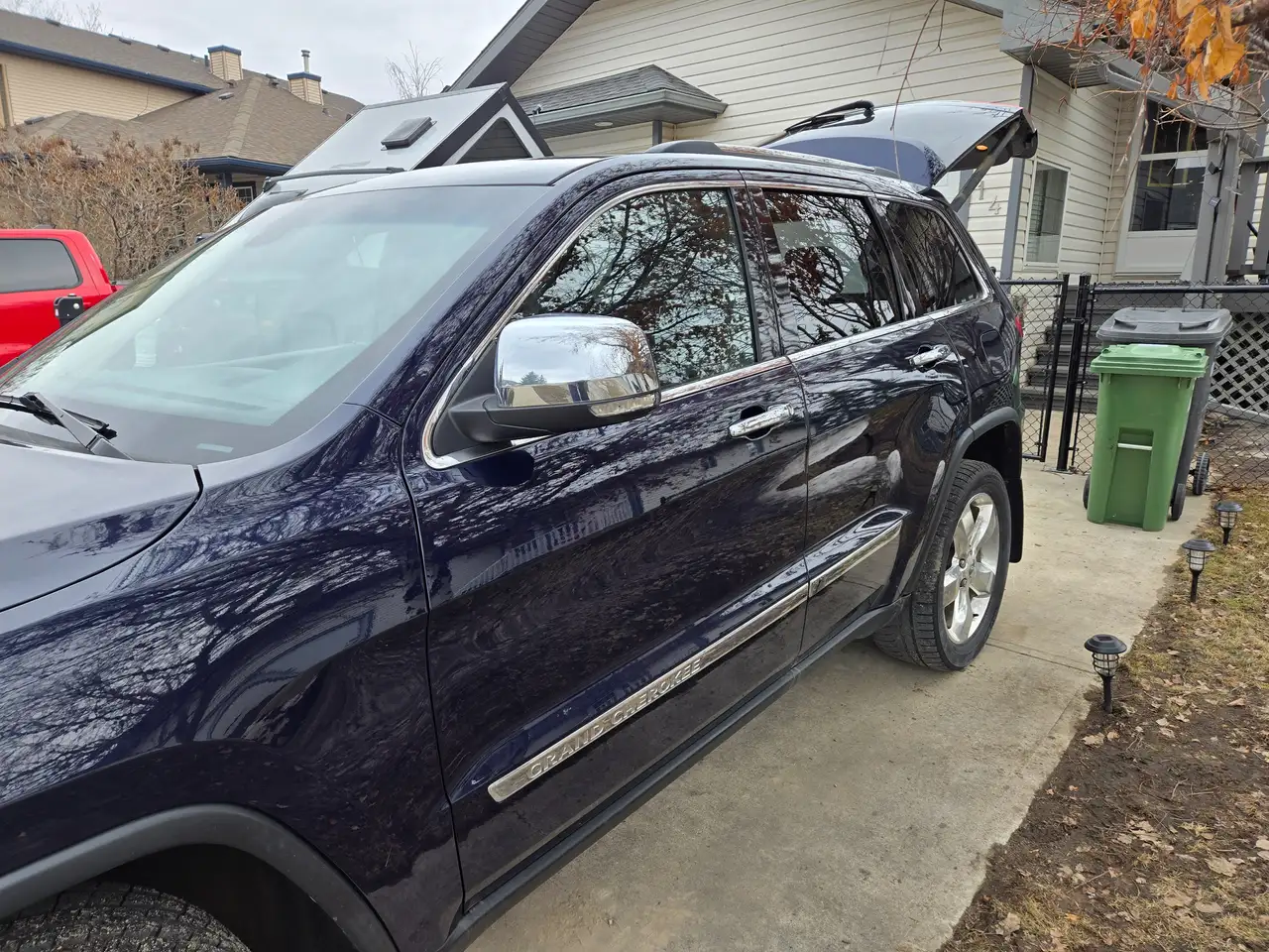 Jeep Grand Cherokee снимка Jeep Grand Cherokee