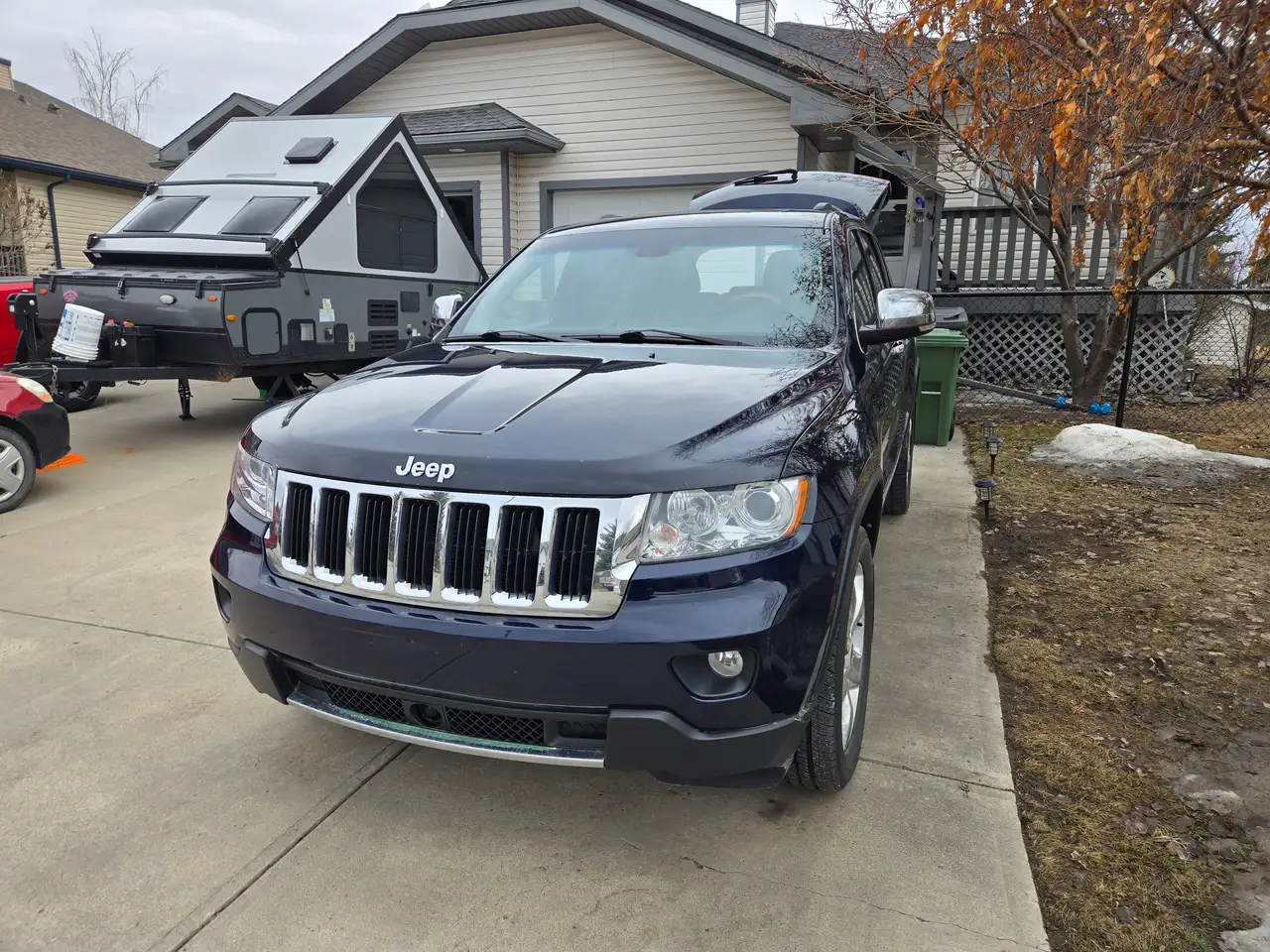 Jeep Grand Cherokee снимка Jeep Grand Cherokee