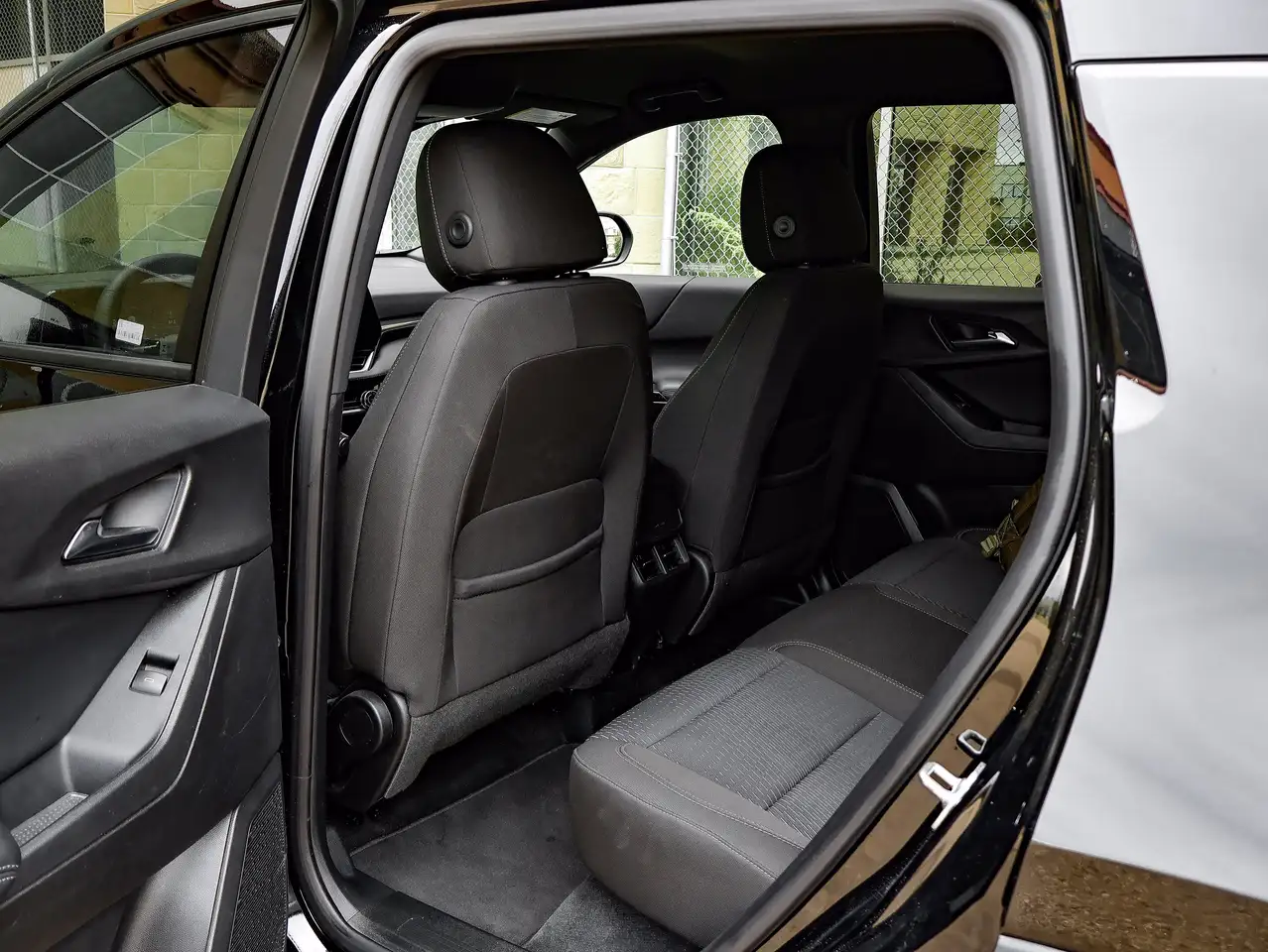 Chevrolet Equinox photo Chevrolet Equinox