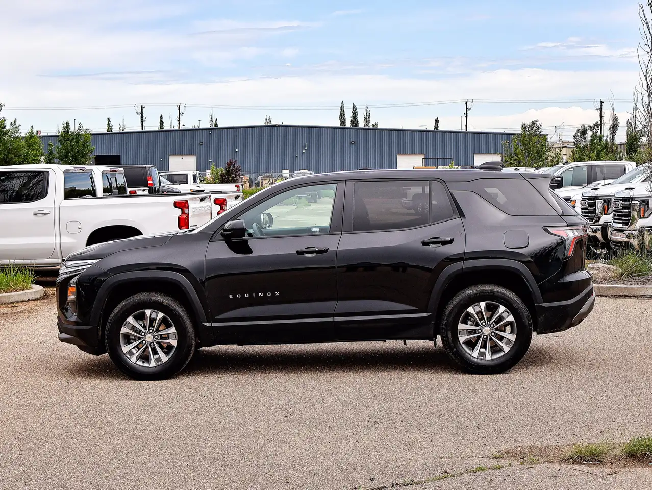 Chevrolet Equinox photo Chevrolet Equinox