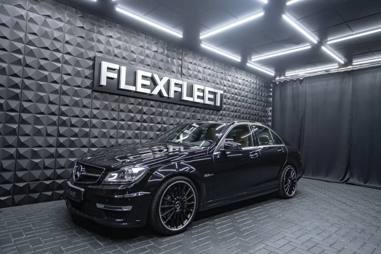 Mercedes-Benz C 63 AMG Deutsch U-Frei Nero - 2