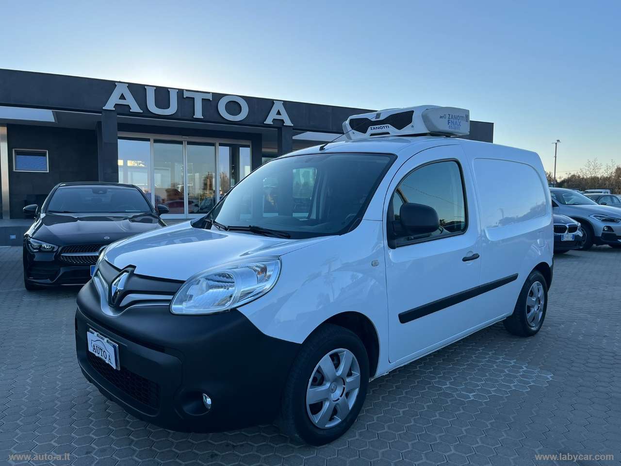 Renault Kangoo KANGOO 1.5 DCI FURGONE FRIGO COIBENTATO
