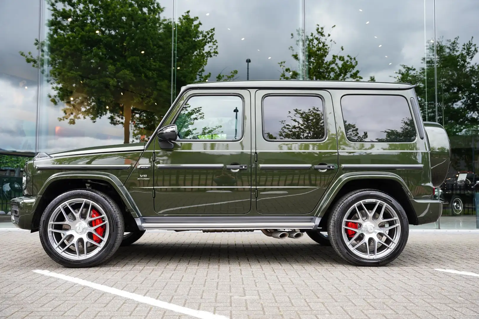 Mercedes-Benz G 63 AMG Performance Manufaktur Designo Groen - 2