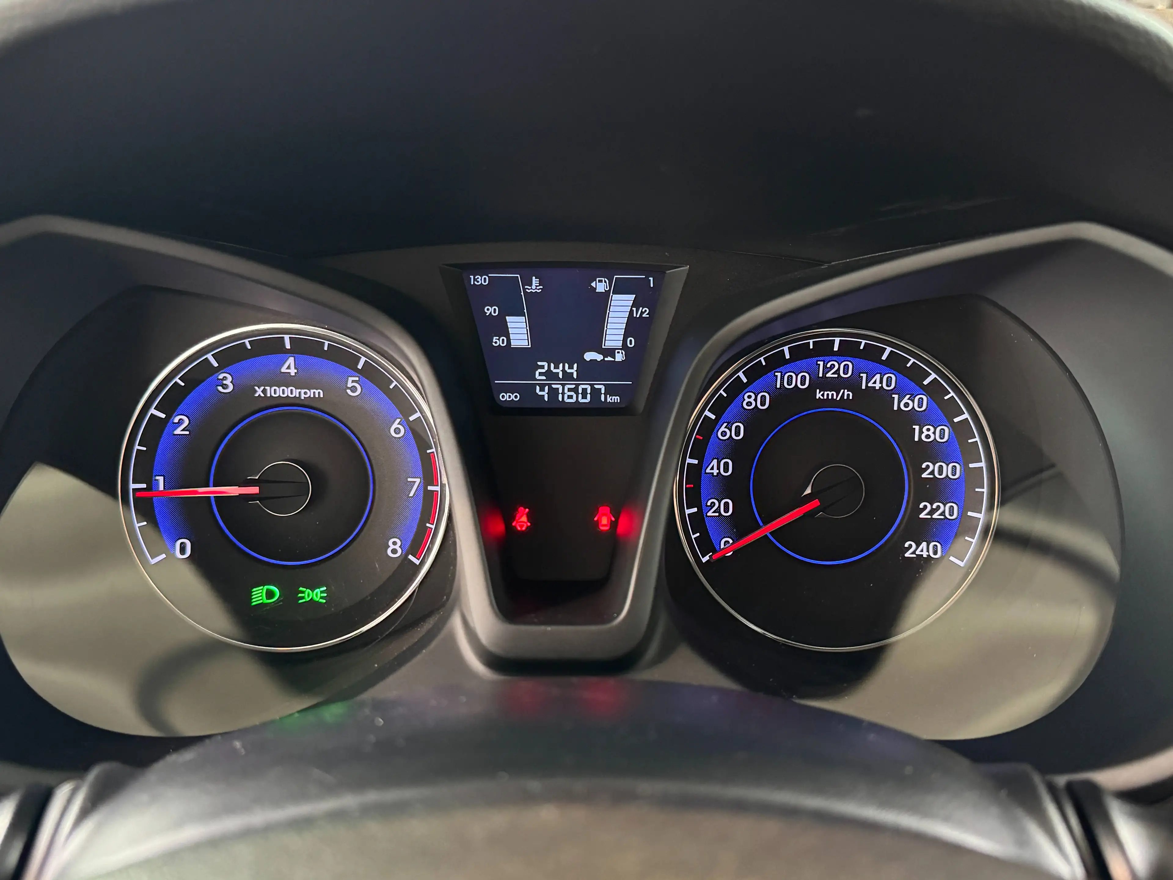 Hyundai iX20 1.4i ISG — photo 13