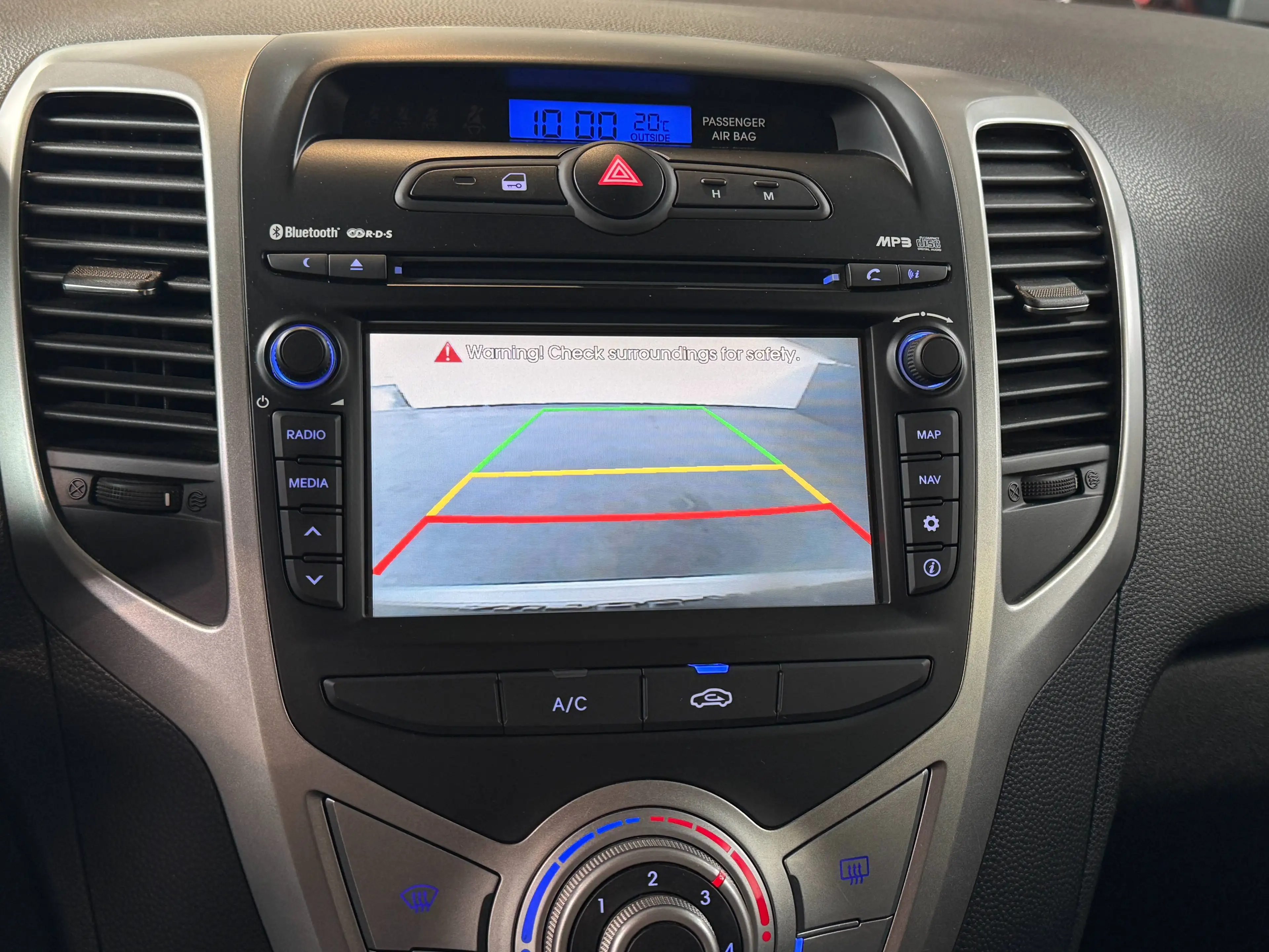 Hyundai iX20 1.4i ISG — photo 10
