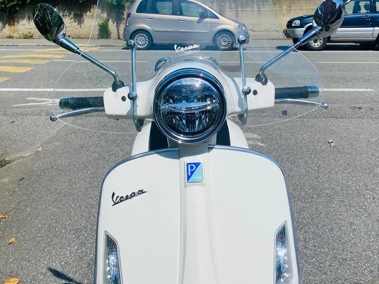 Vespa GTS 300 HPE super 75esimo anniversario White - 2