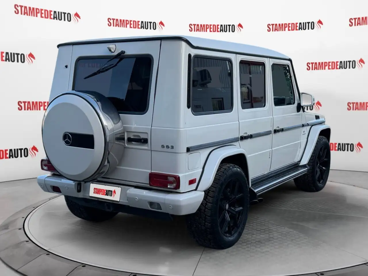 Mercedes-Benz G-Class снимка Mercedes-Benz G-Class