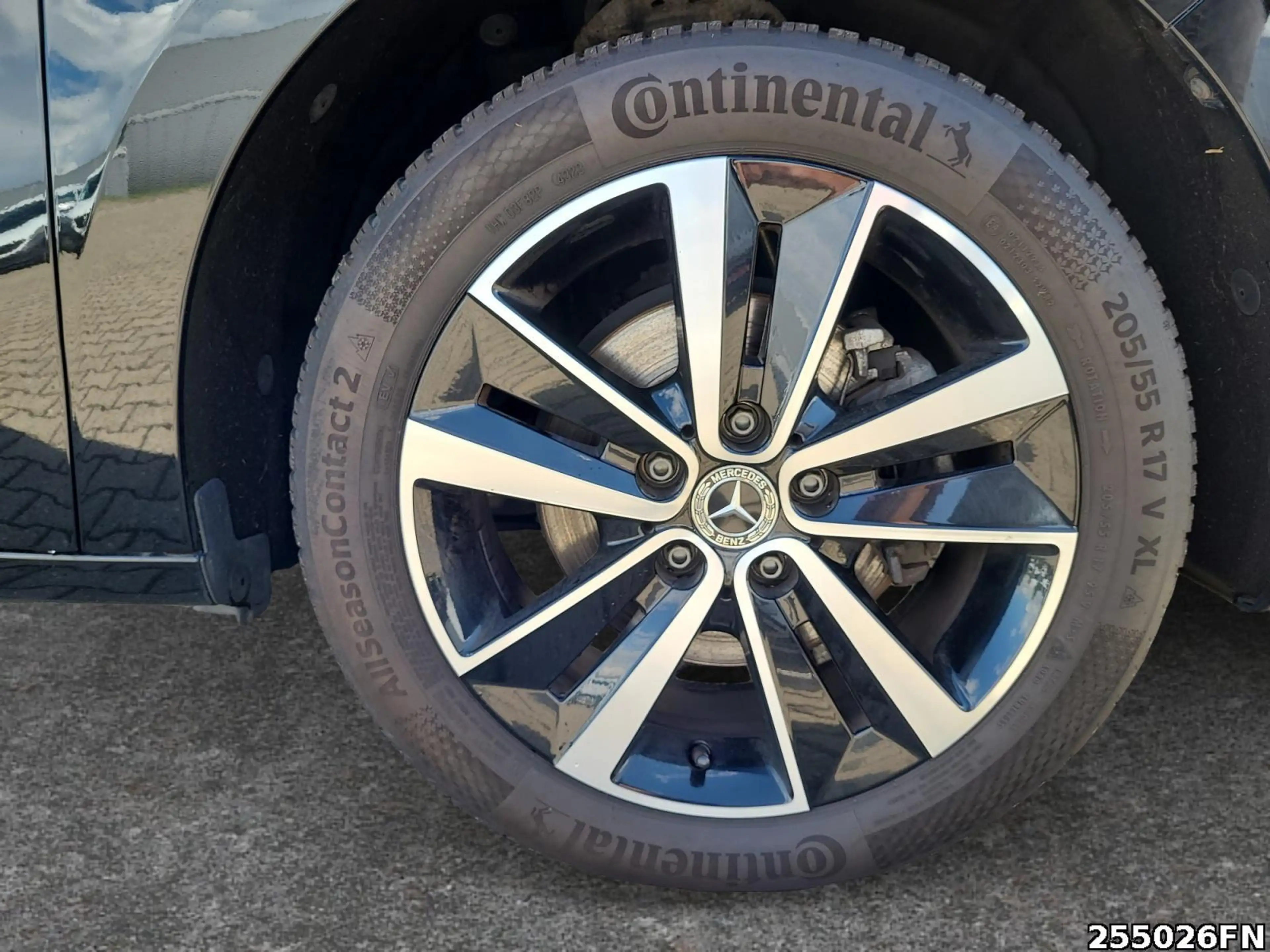 Mercedes-Benz T-Class STYLE 6-G*LED*Park-P*Tempo*Navi*Klima* — photo 15