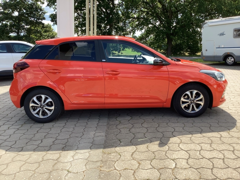 Hyundai i20 1.2 YES! — photo 5