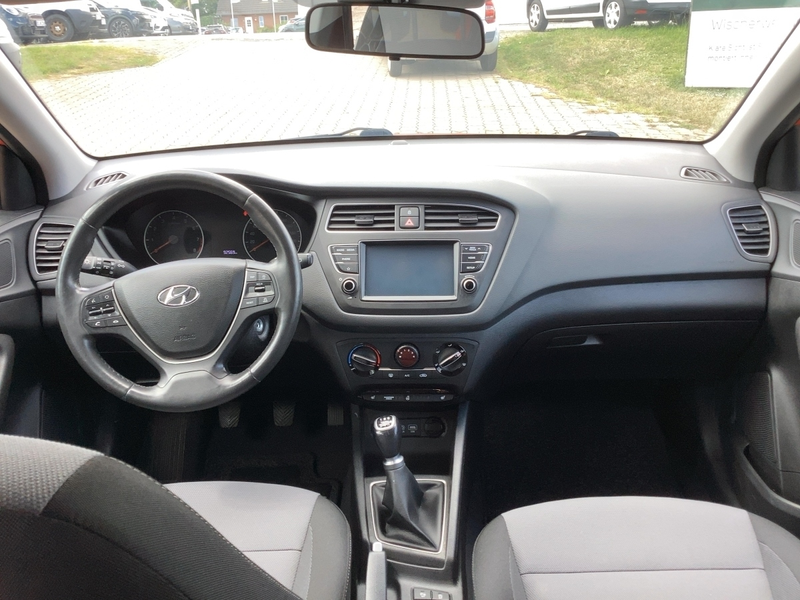 Hyundai i20 1.2 YES! — photo 8