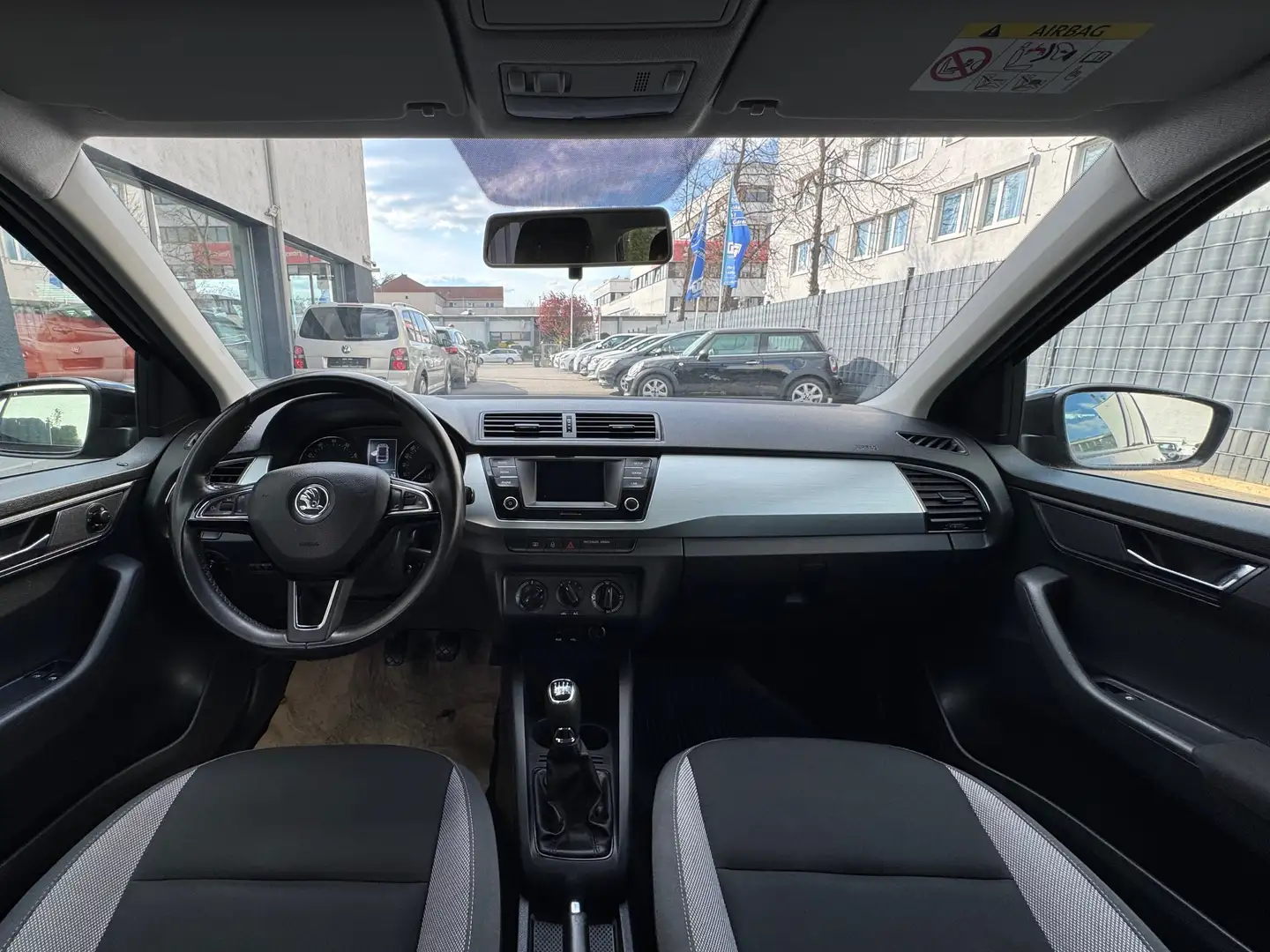 Skoda Fabia TÜV AU NEU*KLIMA*PDC*BLUETOOTH*TEMPOMAT* Schwarz - 2