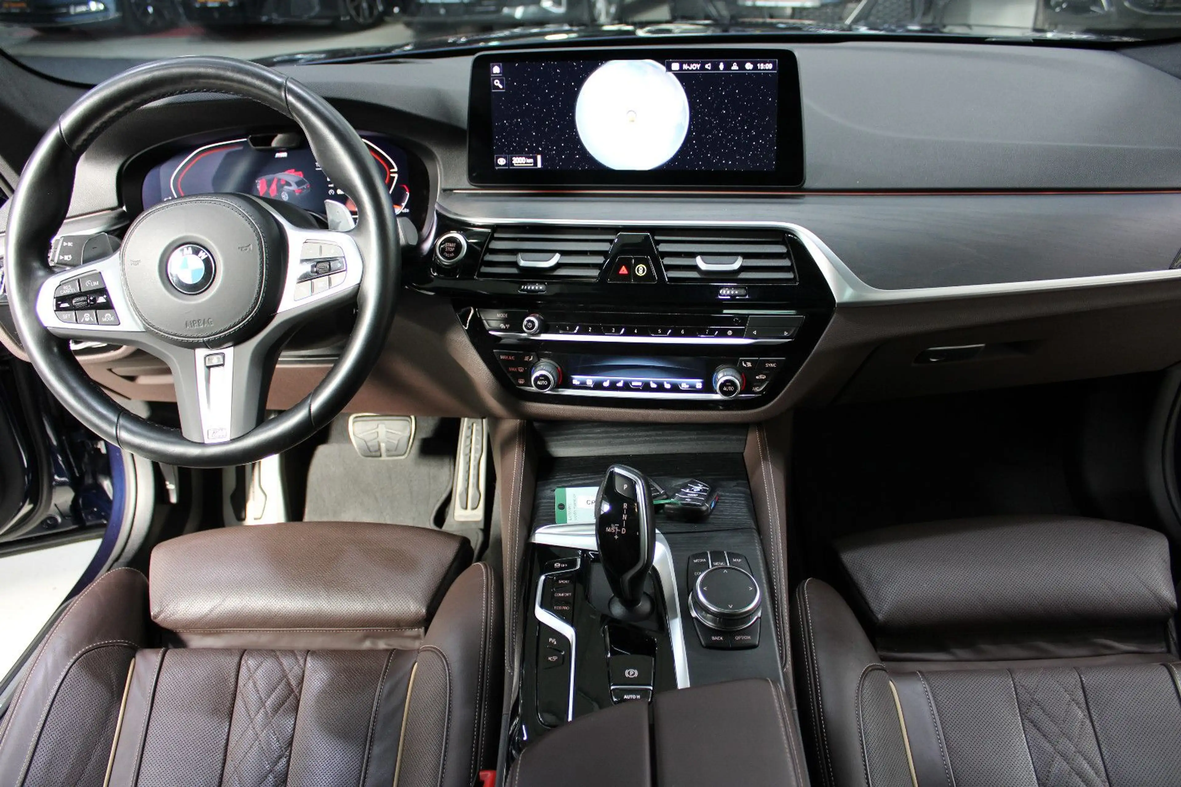 BMW 540 d xDrive,M-Sport PRO,360Kam,H&K,Belüft.Panora — photo 8