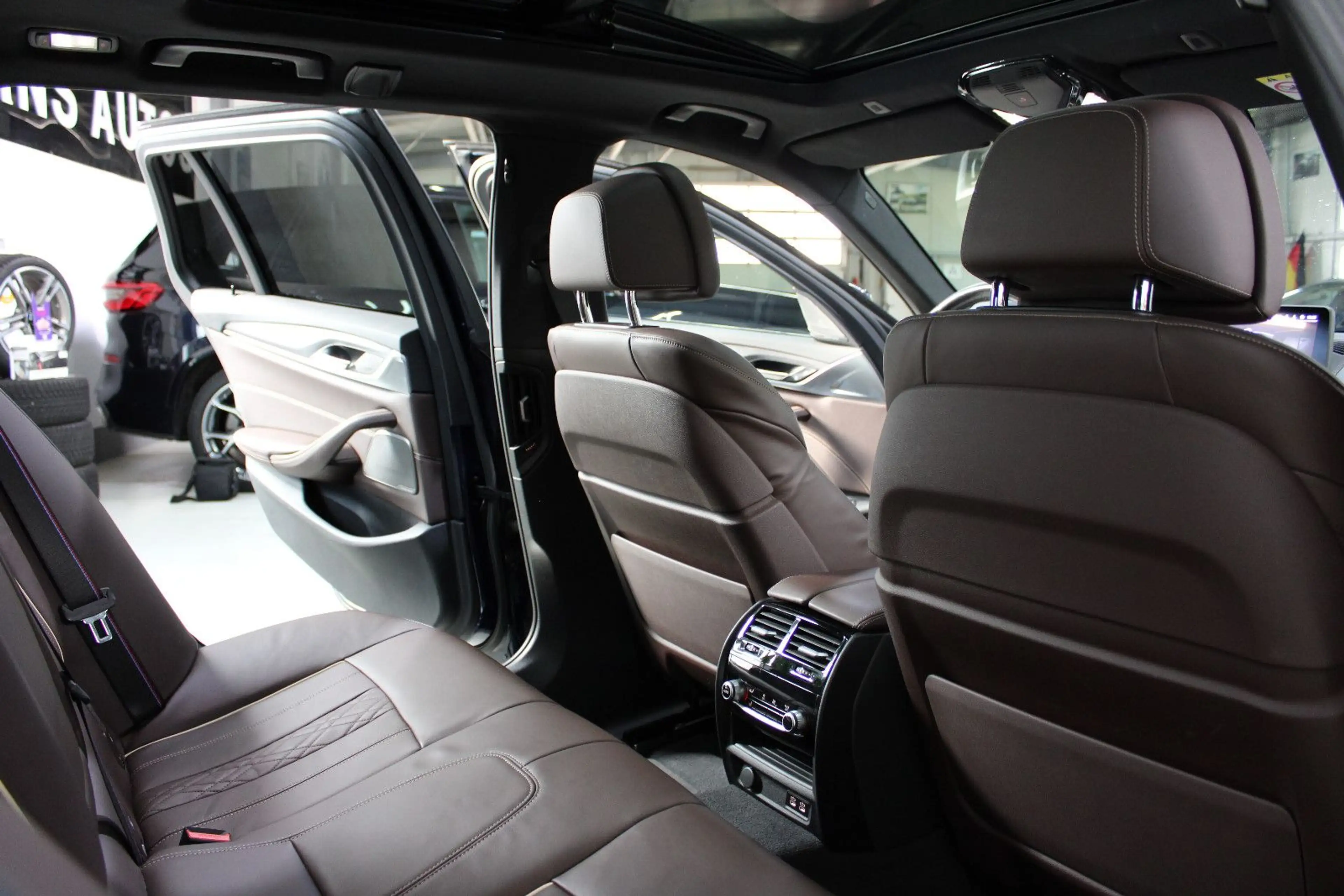 BMW 540 d xDrive,M-Sport PRO,360Kam,H&K,Belüft.Panora — photo 13