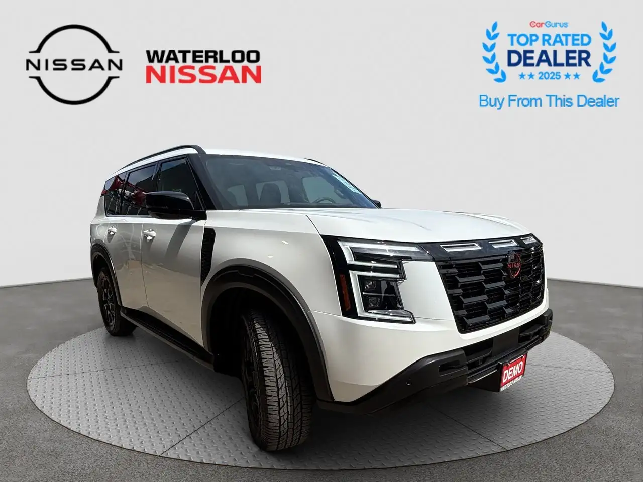 Nissan Armada снимка Nissan Armada