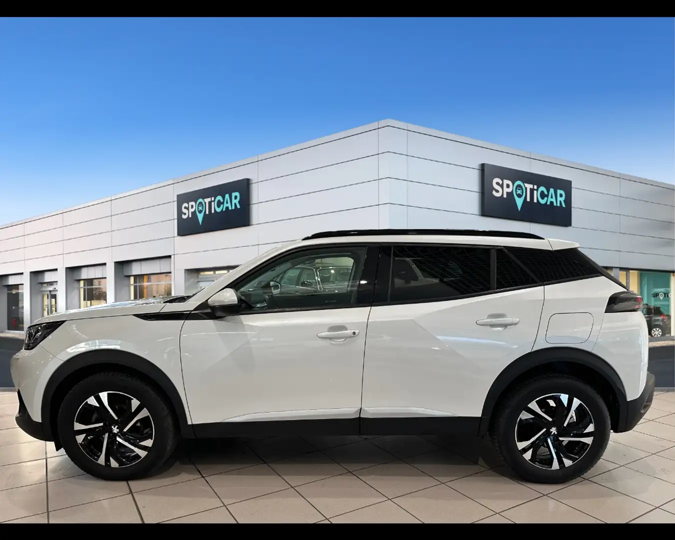 Peugeot 2008 1.2 PureTech Allure Pack Bianco - 2