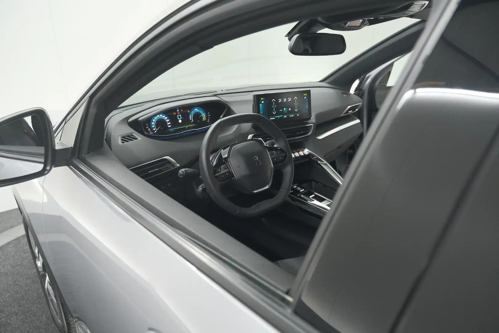 Peugeot 3008 1.6 HYbrid 225 Allure Pack Business | Camera | Nav Gris - 2