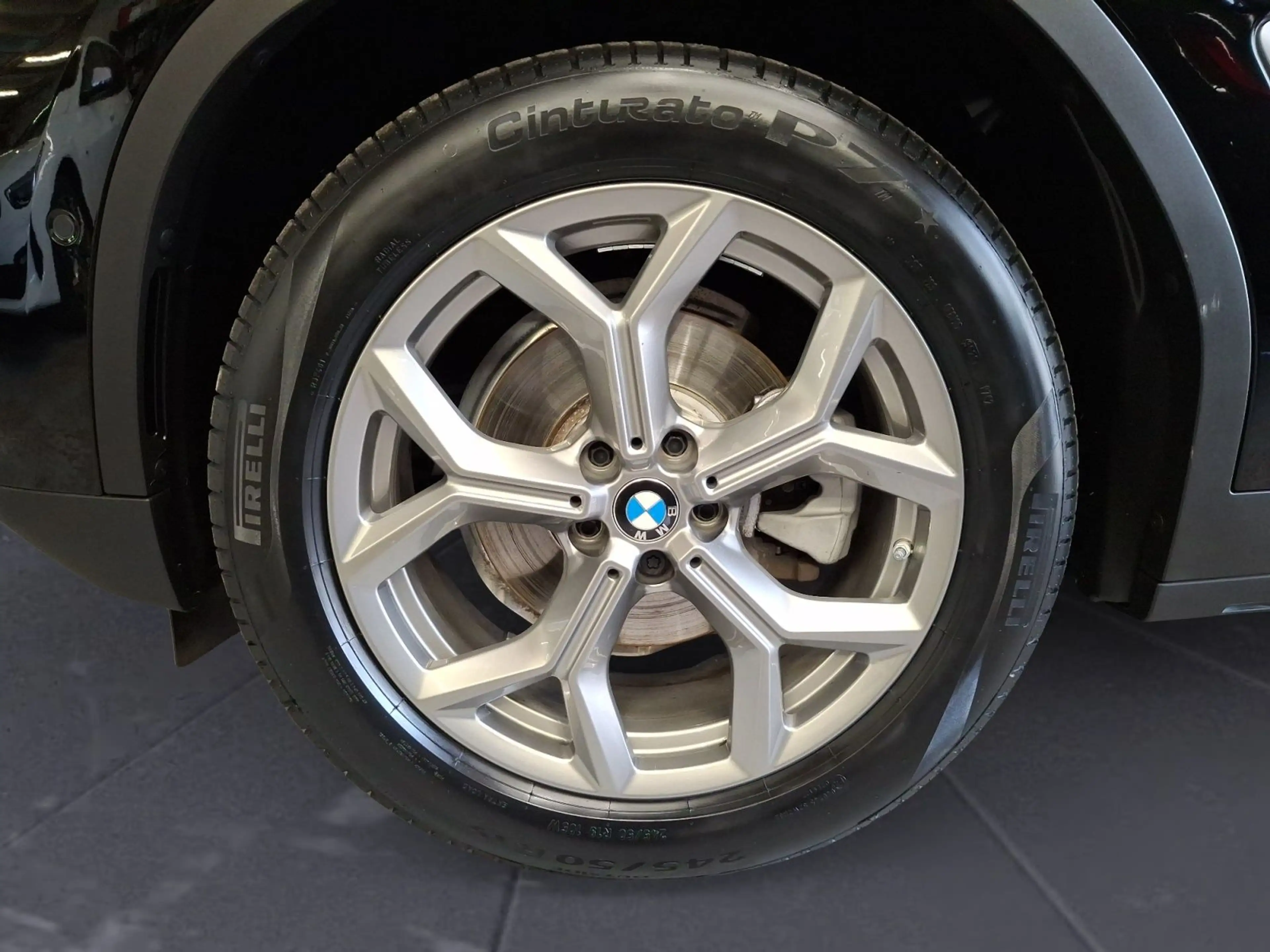 BMW X4 xDrive20d AT Innovationsp. Klimaaut. Head-Up — photo 8