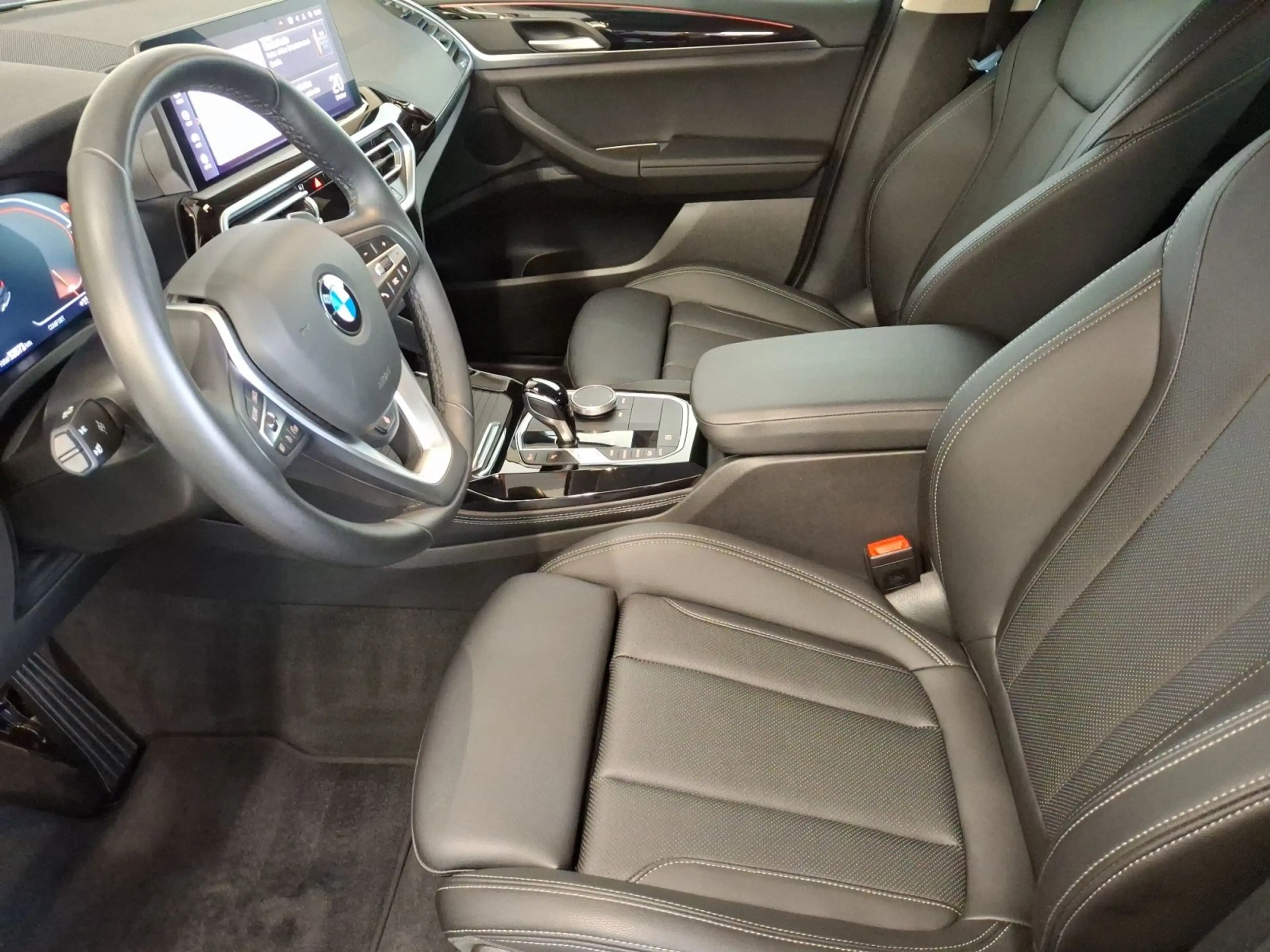 BMW X4 xDrive20d AT Innovationsp. Klimaaut. Head-Up — photo 11