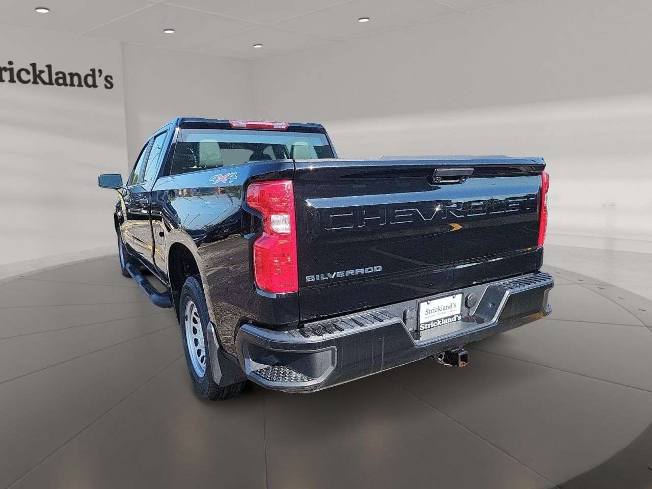 2024 Chevrolet Silverado 1500 CREW CAB 4X4 WT — снимка 1