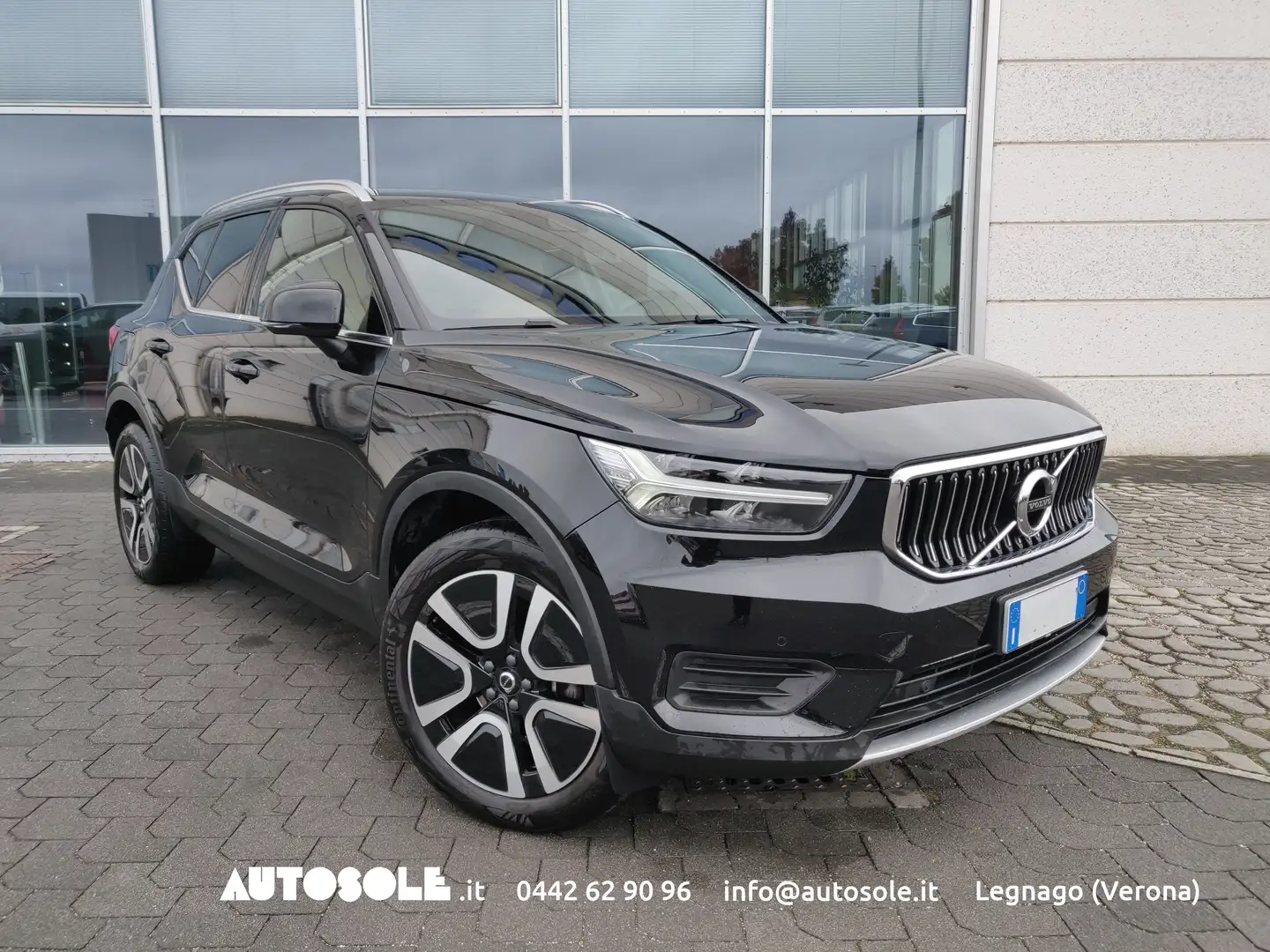 Volvo XC40 XC40 T3 Inscription Automatica Nero - 1
