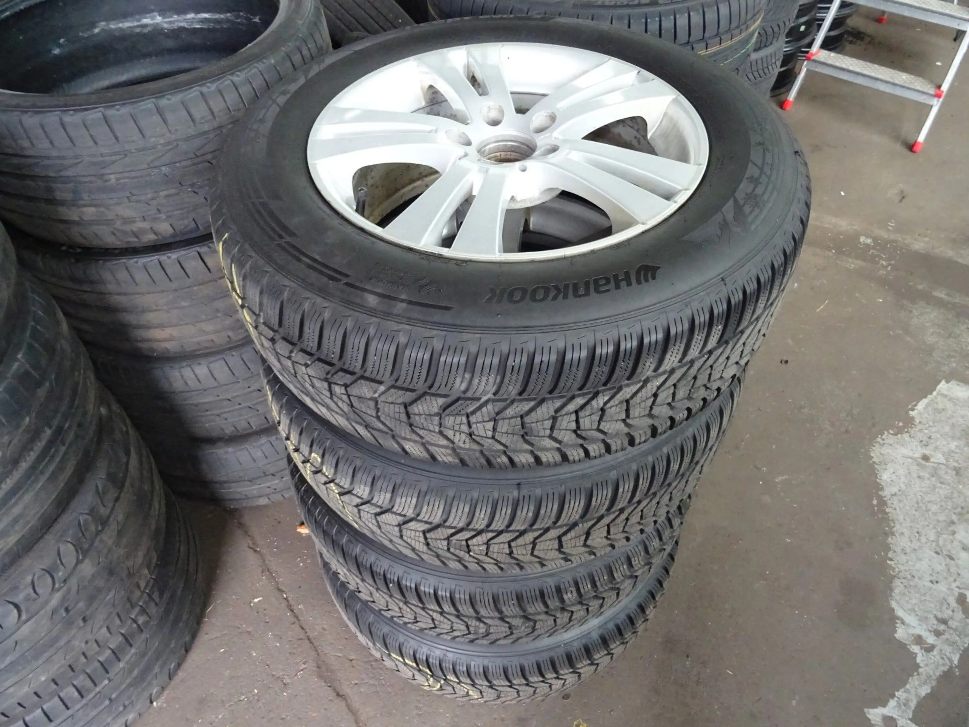 Mazda CX-5 Center-Line 2WD — photo 19