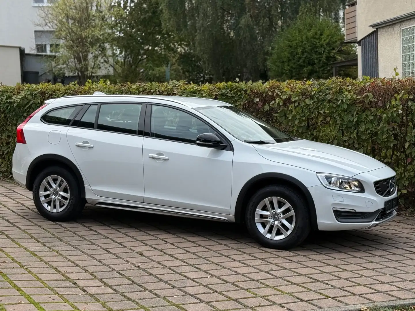 Volvo V60 Cross Country Top! Blanc - 1