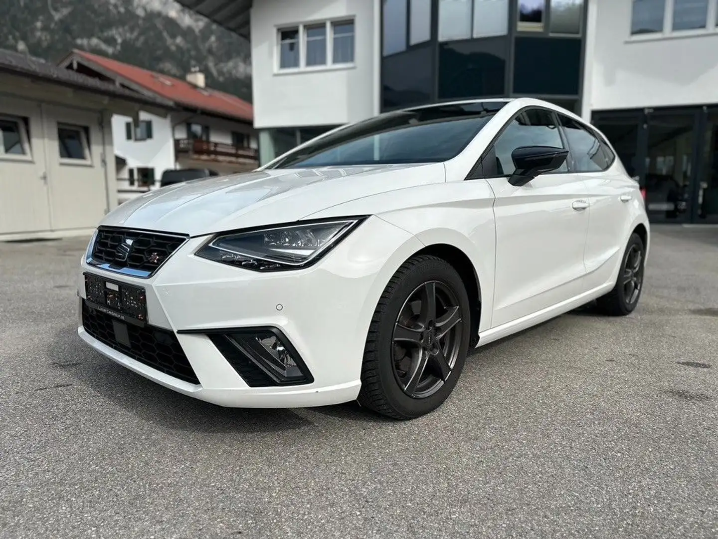 SEAT Ibiza FR Sport Design Blanco - 1