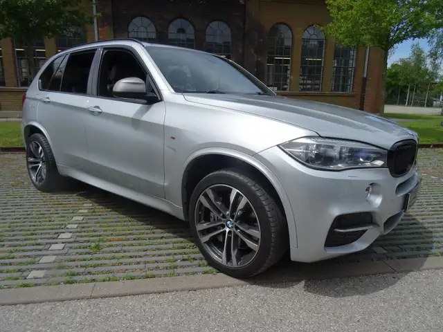 BMW X5 M M50 d-7-Sitzer-Head up-Top Ausstattung-20 Zoll Alu