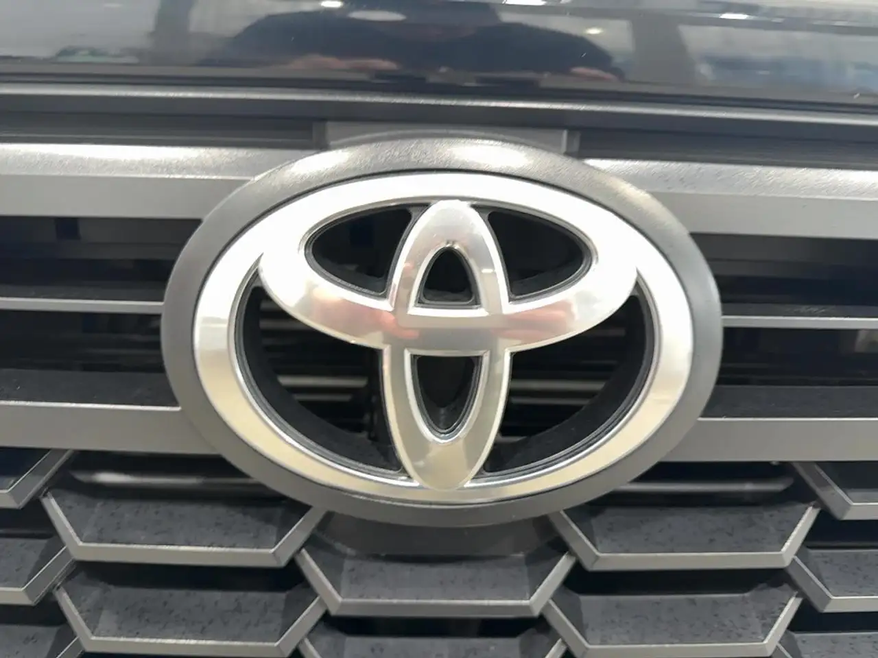 Toyota Tacoma снимка Toyota Tacoma